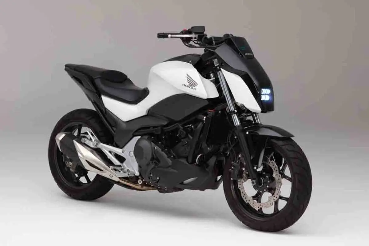 خدمات فروشگاه موتورسیکلت ترافیک در رشت